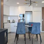 Sakura Lovely Apartment